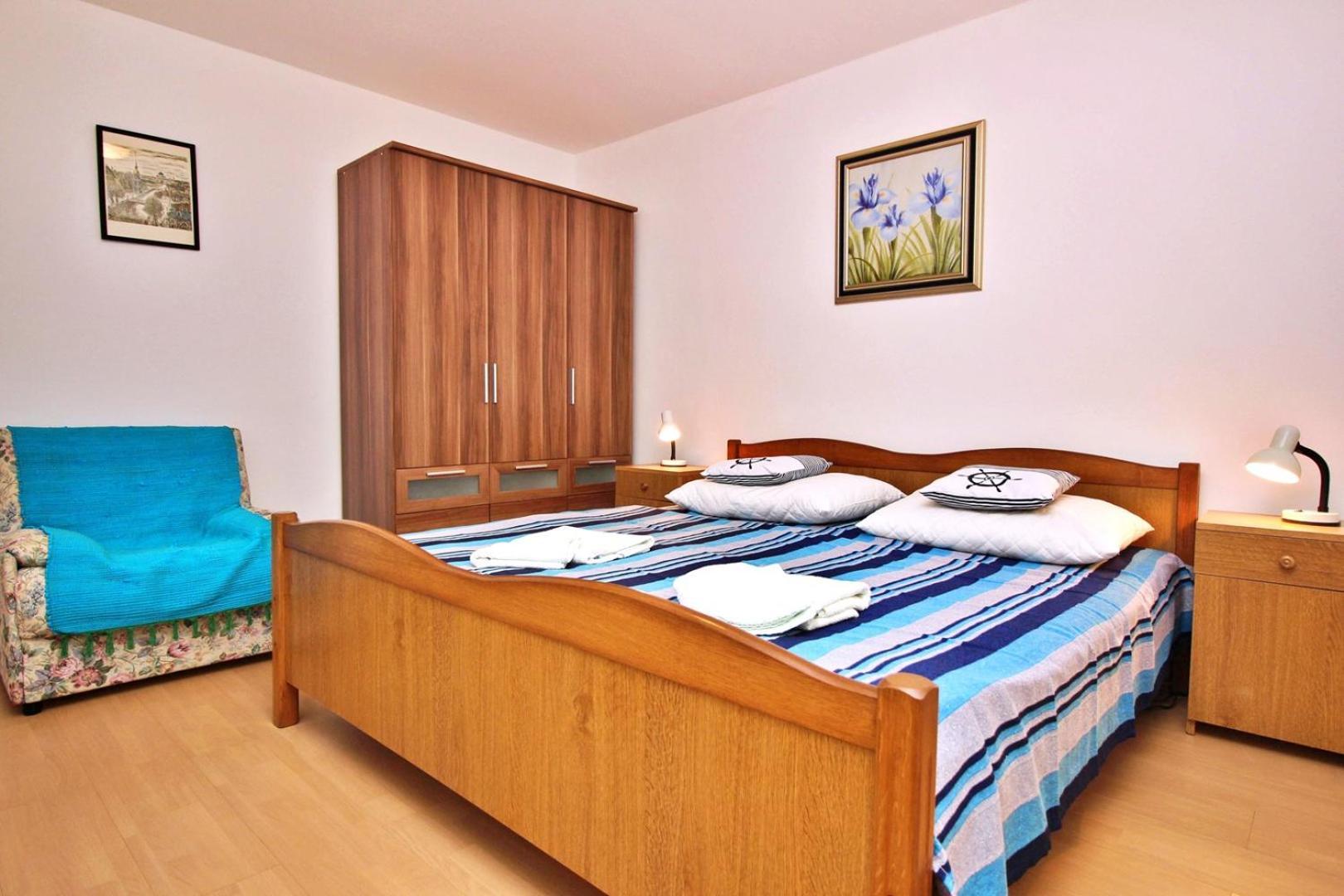 Apartments Zlatica シロ エクステリア 写真