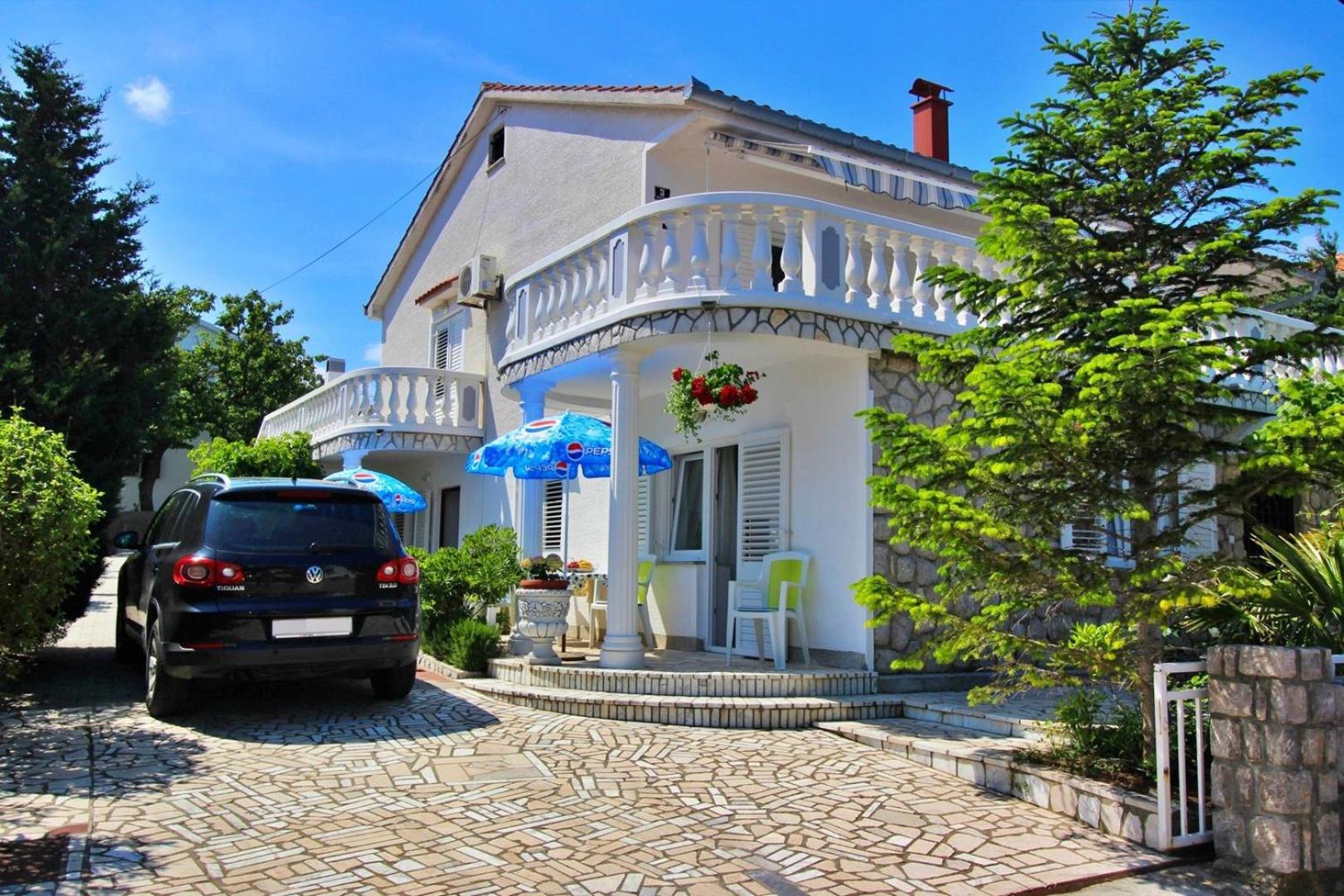 Apartments Zlatica シロ エクステリア 写真